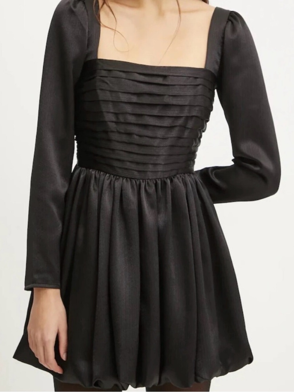 Abercrombie & Fitch Black Long-Sleeve dress with bubble hem